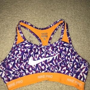 Nike sports bra for girls